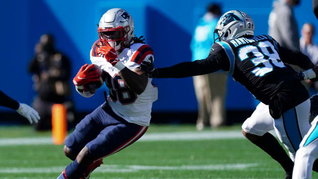 Patriots RB Rhamondre Stevenson